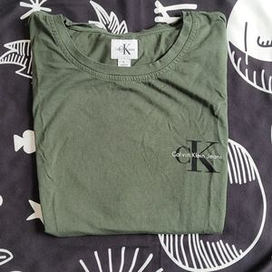 Large Calvin Klein green t-shirt